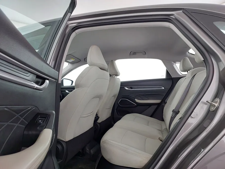 جيلي امجراند GS 2024 