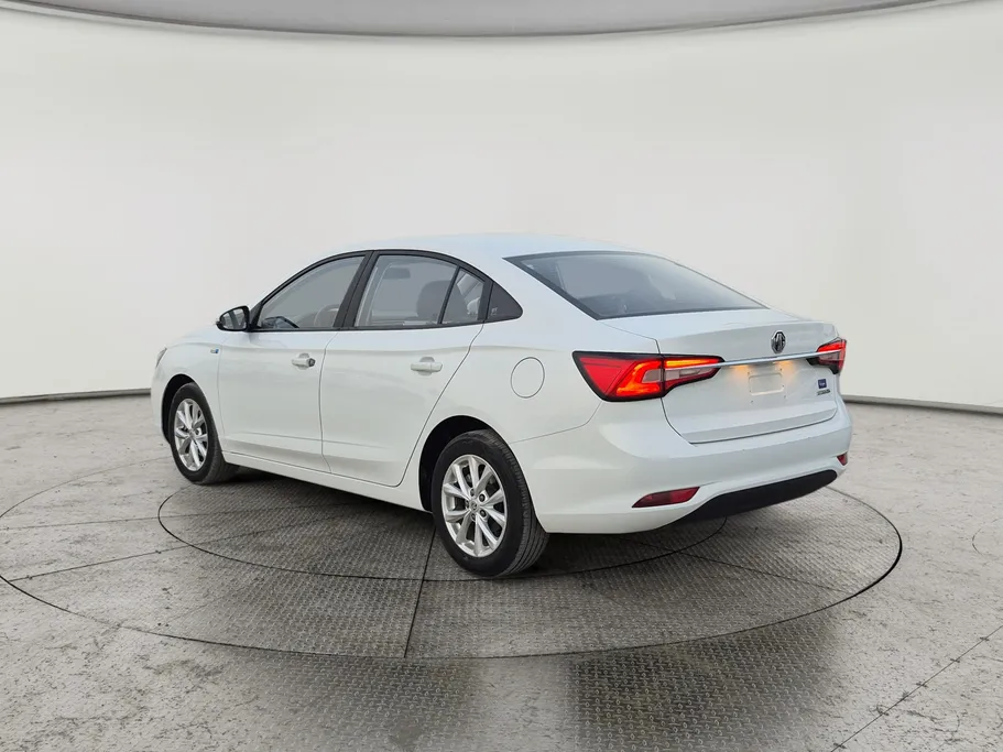 2024 MG 5 STD 