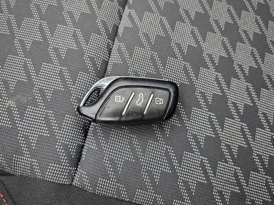 2023 MG ZS STD 