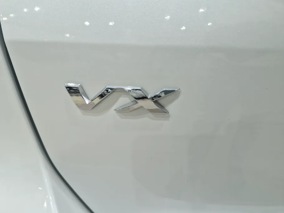 تويوتا فورتشنر VX 2023 
