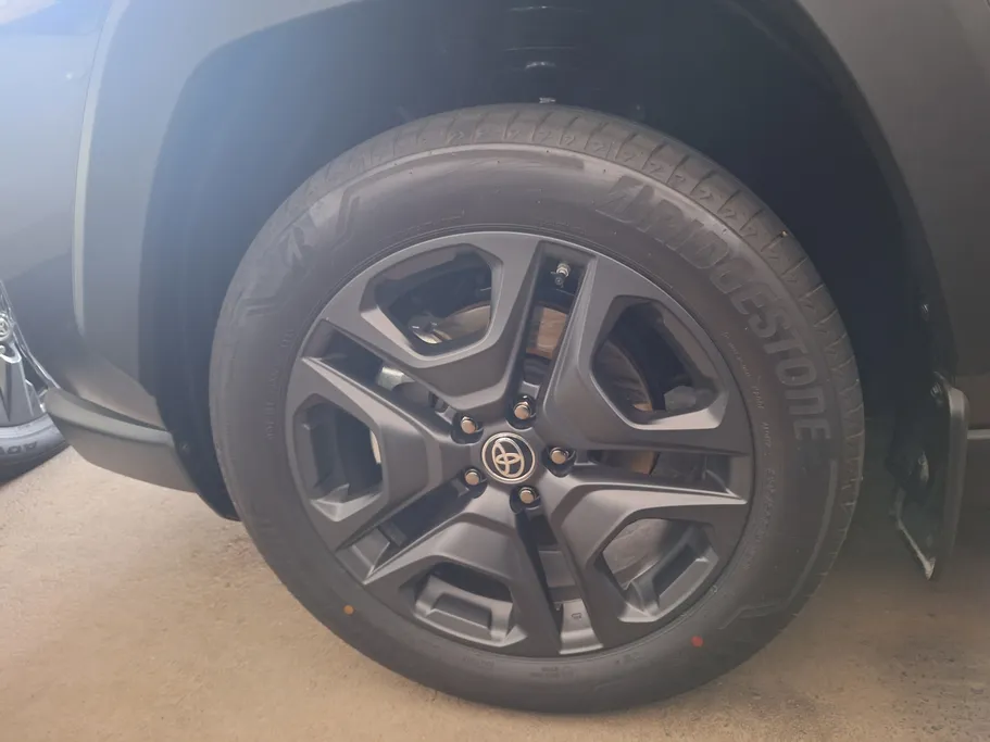 2025 Toyota RAV4 ADVENTURE 