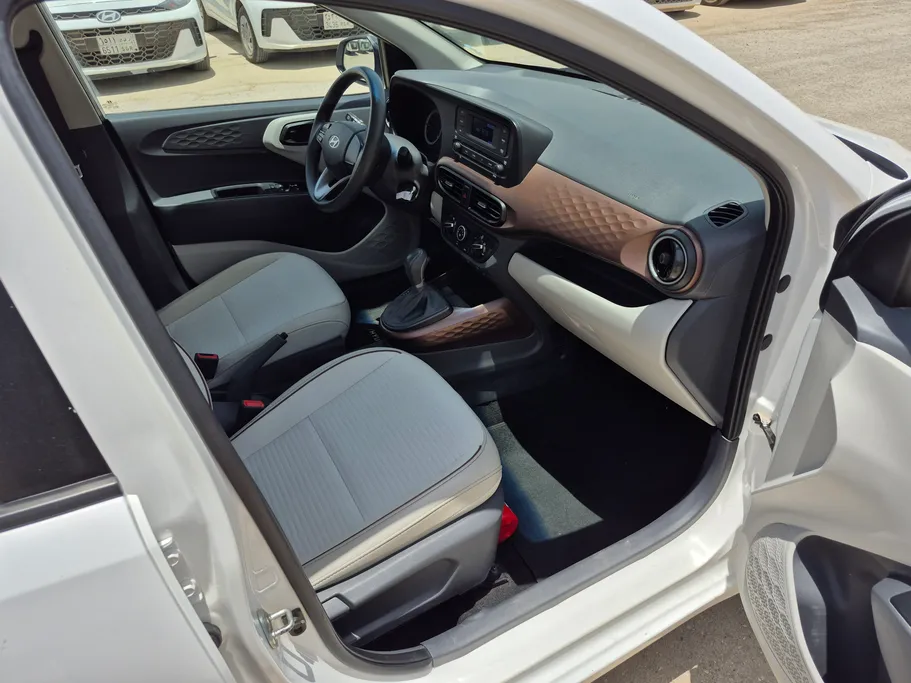 هيونداي Grand i10 فلييت 2024 