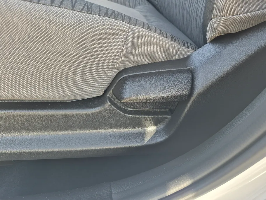 2024 Kia Pegas LX 