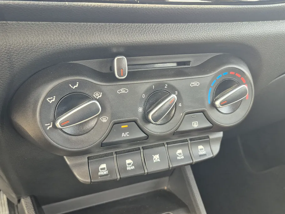 2024 Kia Pegas LX 