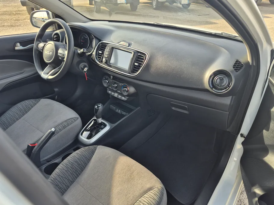2024 Kia Pegas LX 