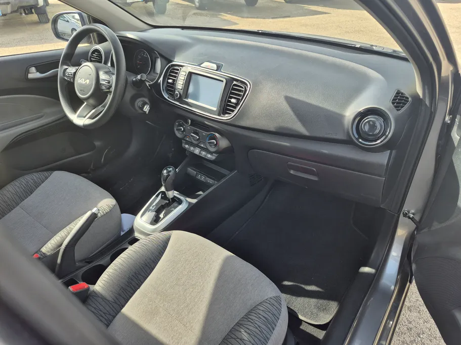 2024 Kia Pegas LX 