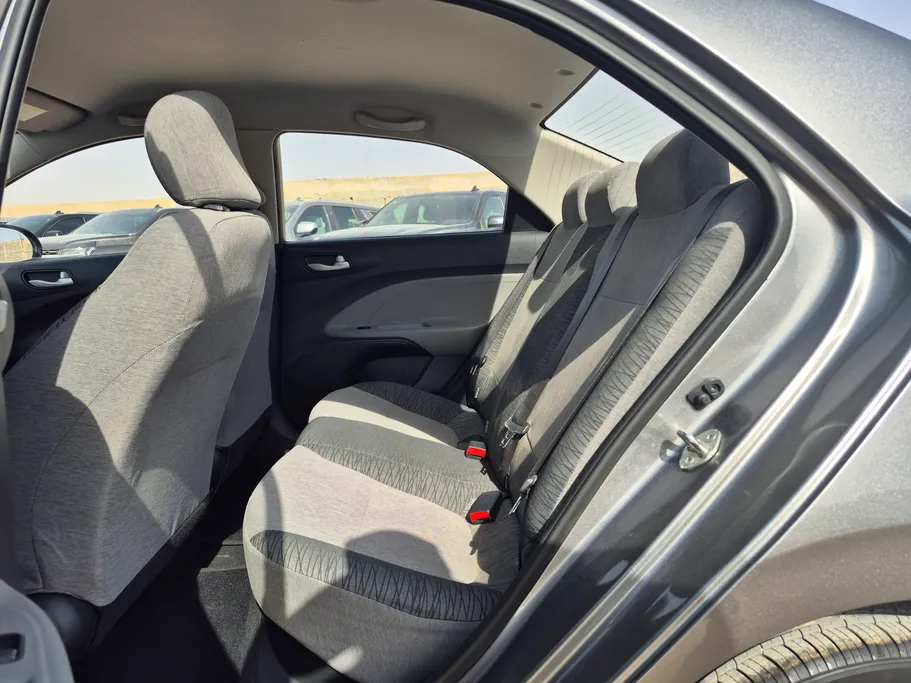 2024 Kia Pegas LX 