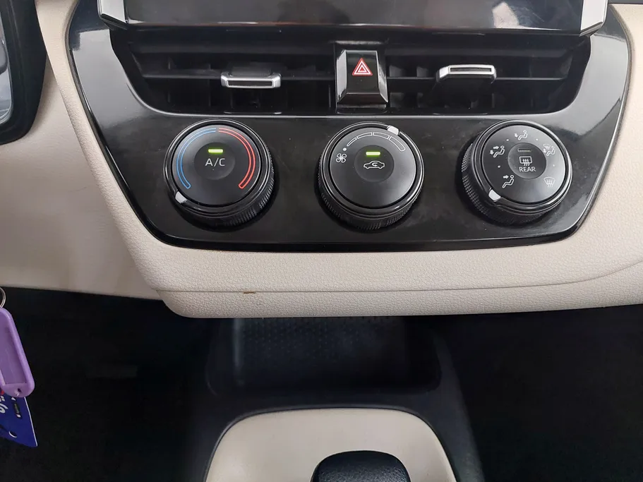 2024 Toyota Corolla XLI 
