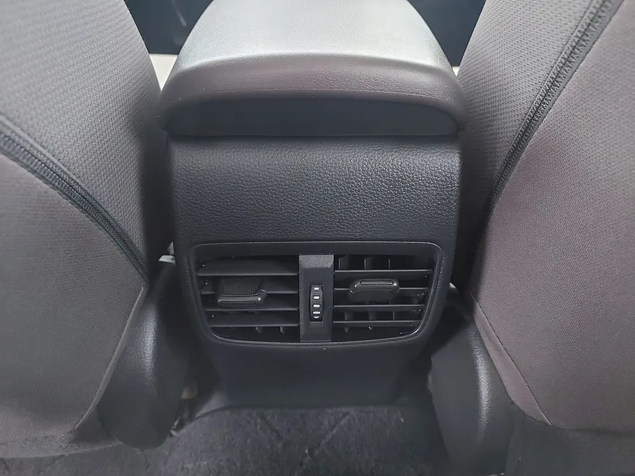 2024 Toyota Corolla XLI 