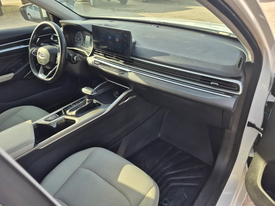 2024 Geely Emgrand GS 