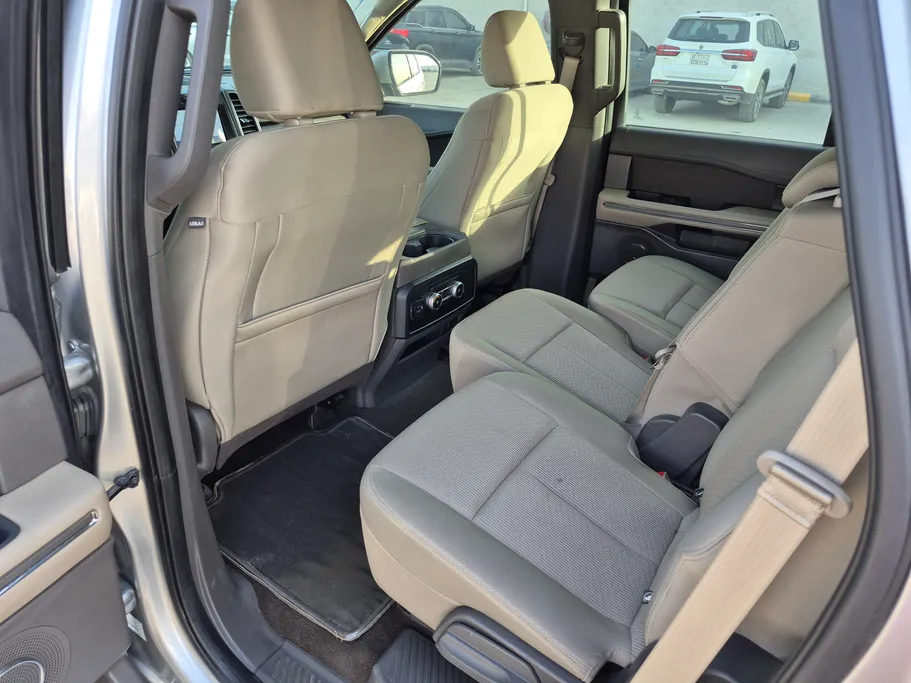 2021 Ford Expedition XLT 