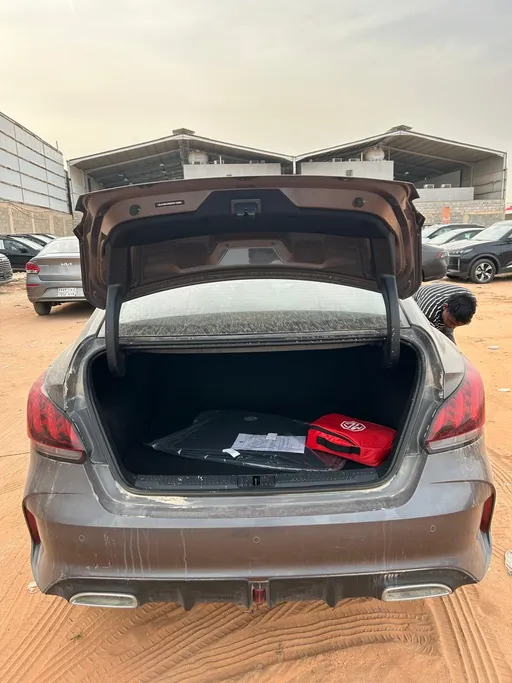 2025 MG GT LUX 