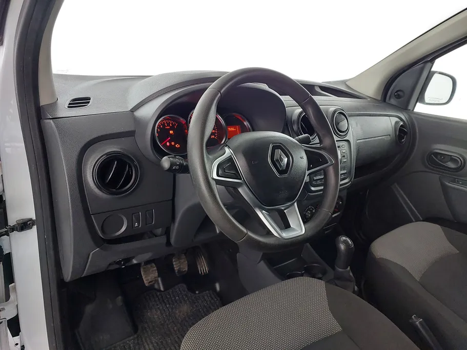 2022 Renault Docker Van بضاعة 