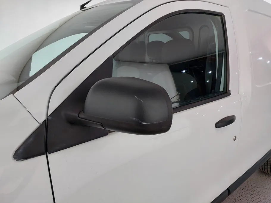 2022 Renault Docker Van بضاعة 