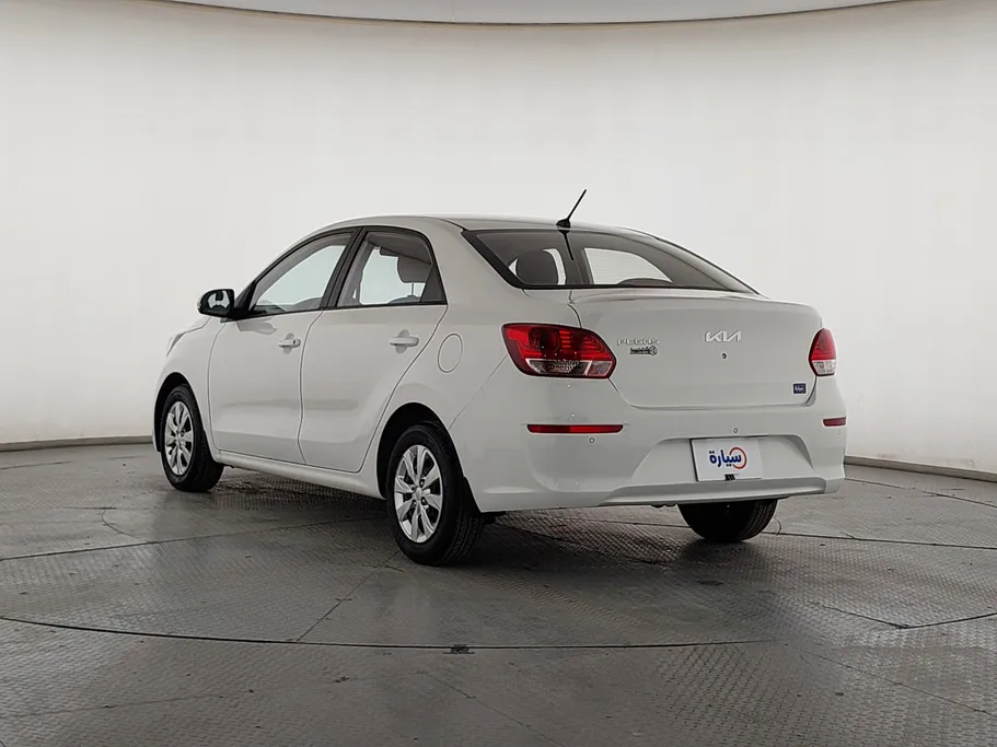 2023 Kia Pegas LX 