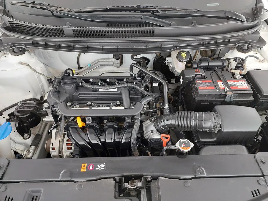 2023 Kia Pegas LX 