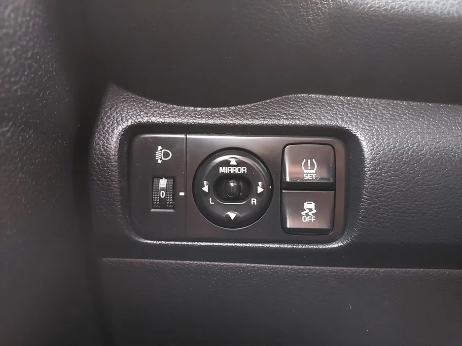 2023 Kia Pegas LX 