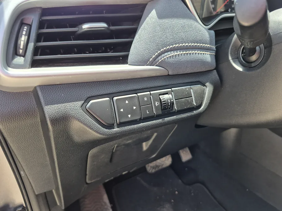 2023 Chevrolet Captiva LS 