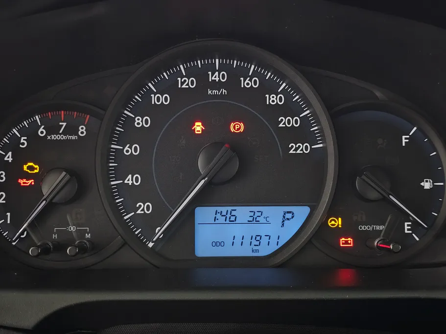 2022 Toyota Yaris  Y 