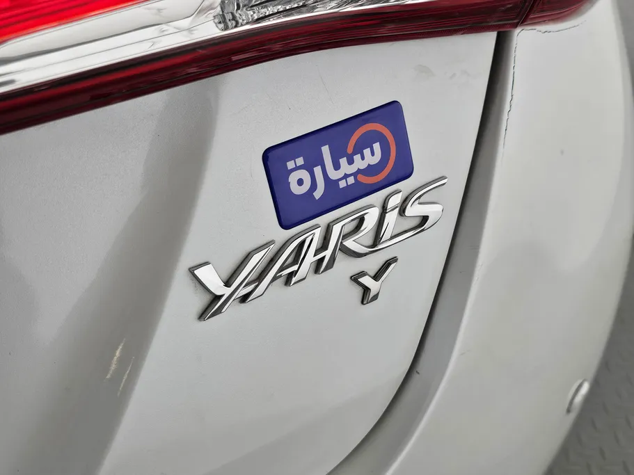 2022 Toyota Yaris  Y 