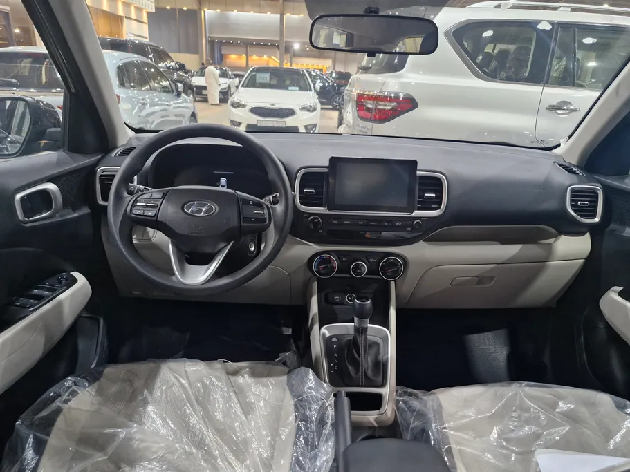 2024 Hyundai Venue Smart 