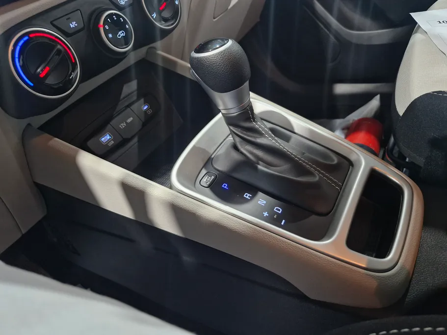 2024 Hyundai Venue Smart 