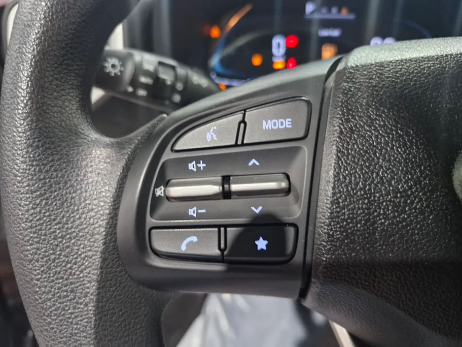 2024 Hyundai Venue Smart 