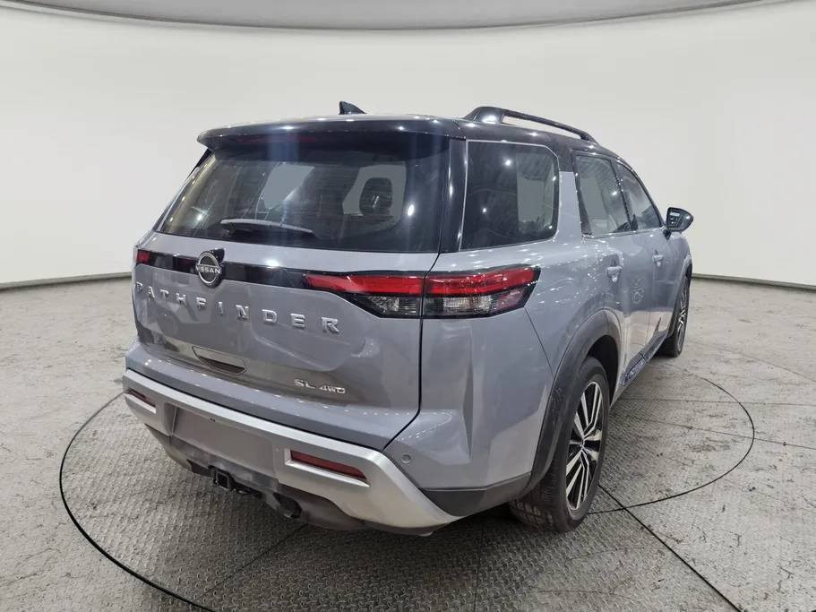 نيسان باثفندر SL 2023 