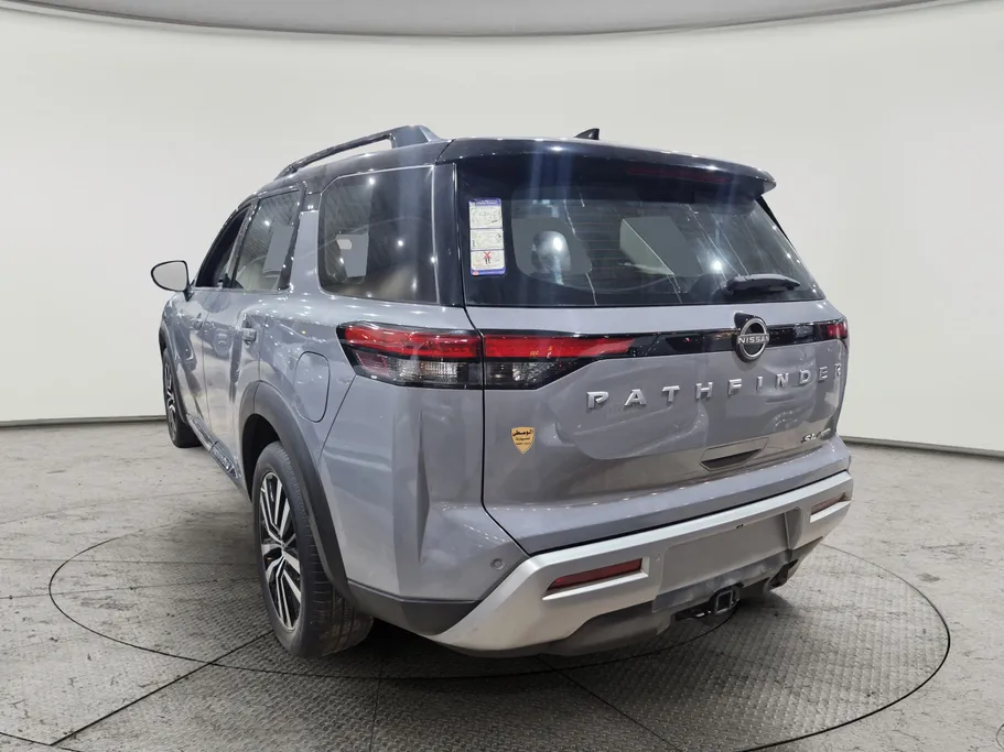 نيسان باثفندر SL 2023 