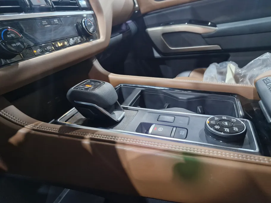 نيسان باثفندر SL 2023 