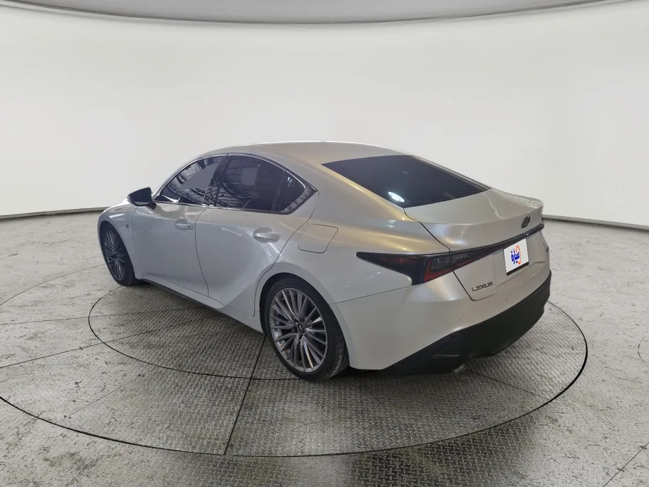 2021 Lexus IS 300 