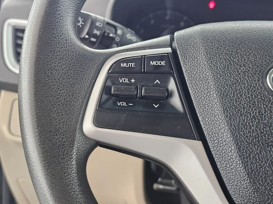 2023 Hyundai Accent Smart 