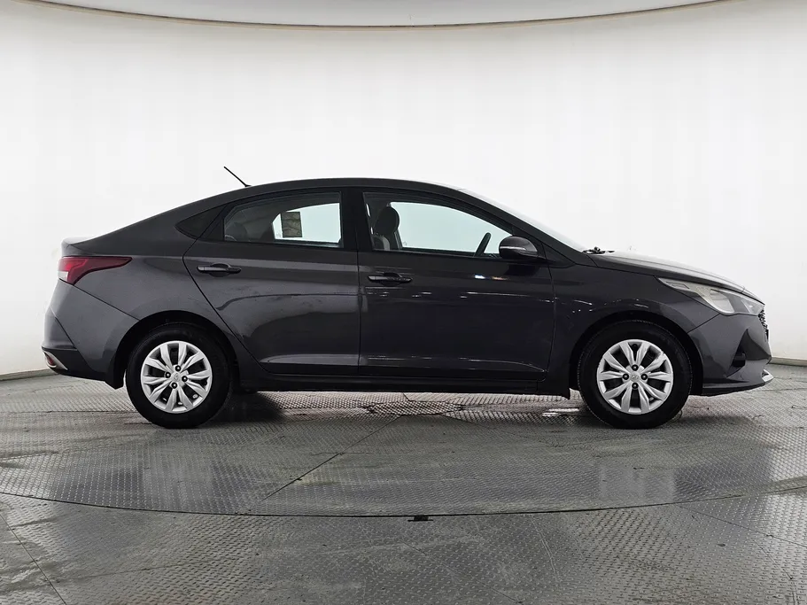 2023 Hyundai Accent Smart 