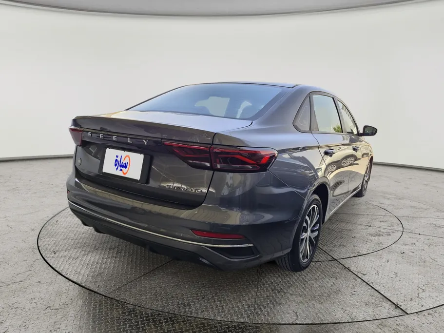 جيلي امجراند GS 2024 