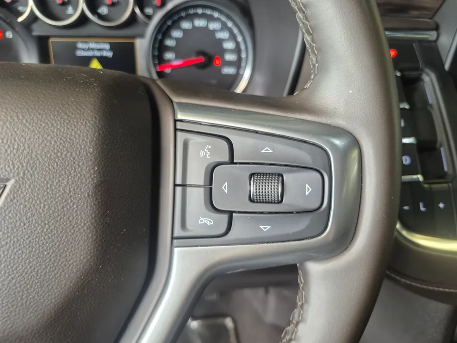 2024 Chevrolet Suburban LS 
