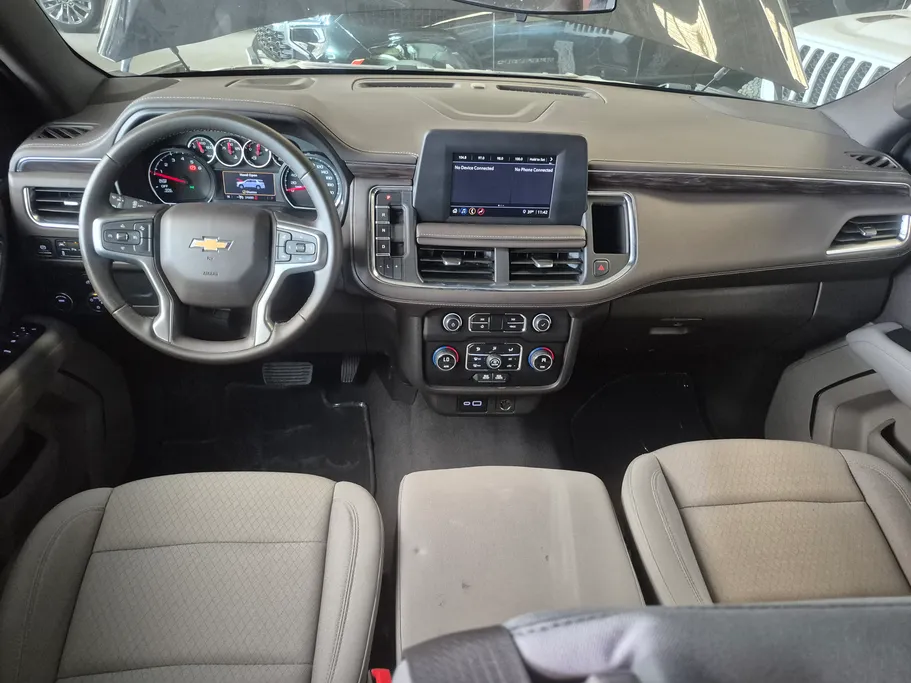2024 Chevrolet Suburban LS 