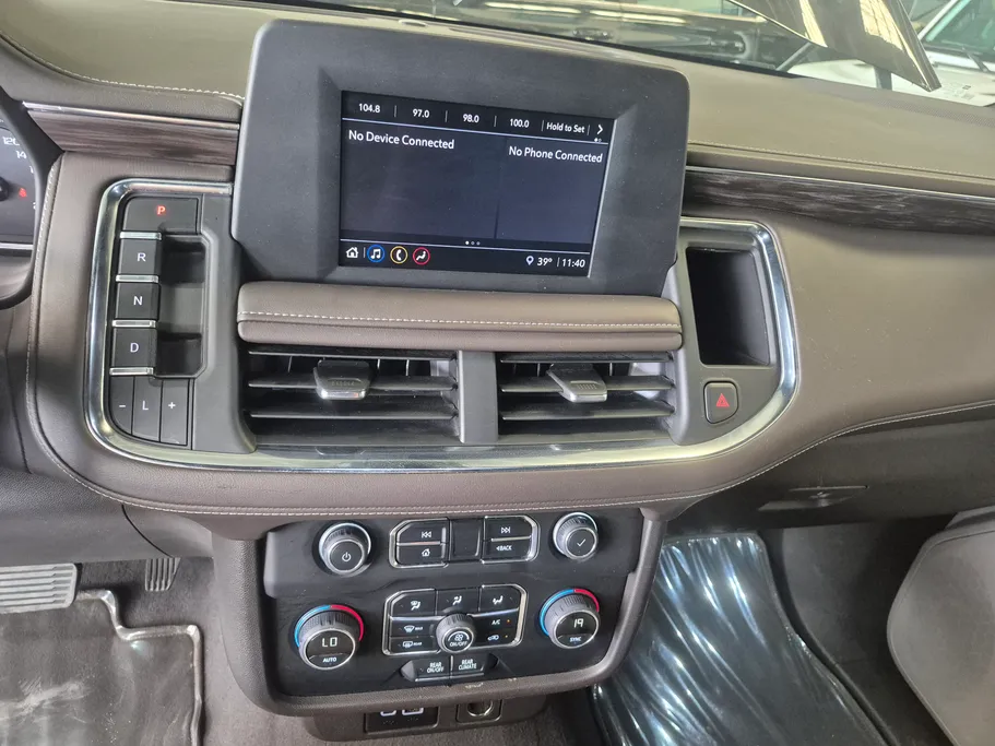 2024 Chevrolet Suburban LS 