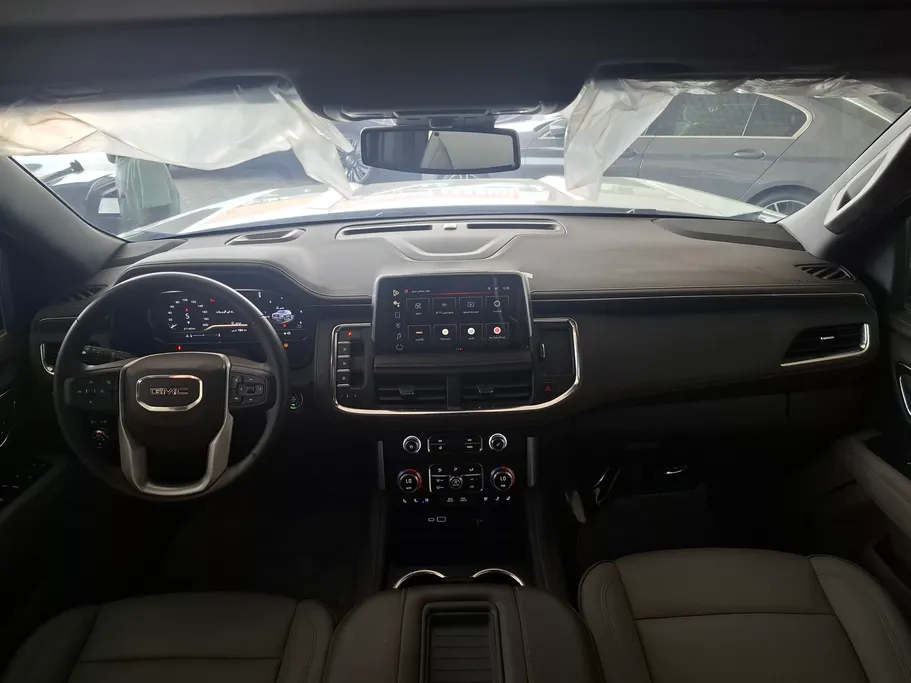 2024 GMC Yukon SLT 