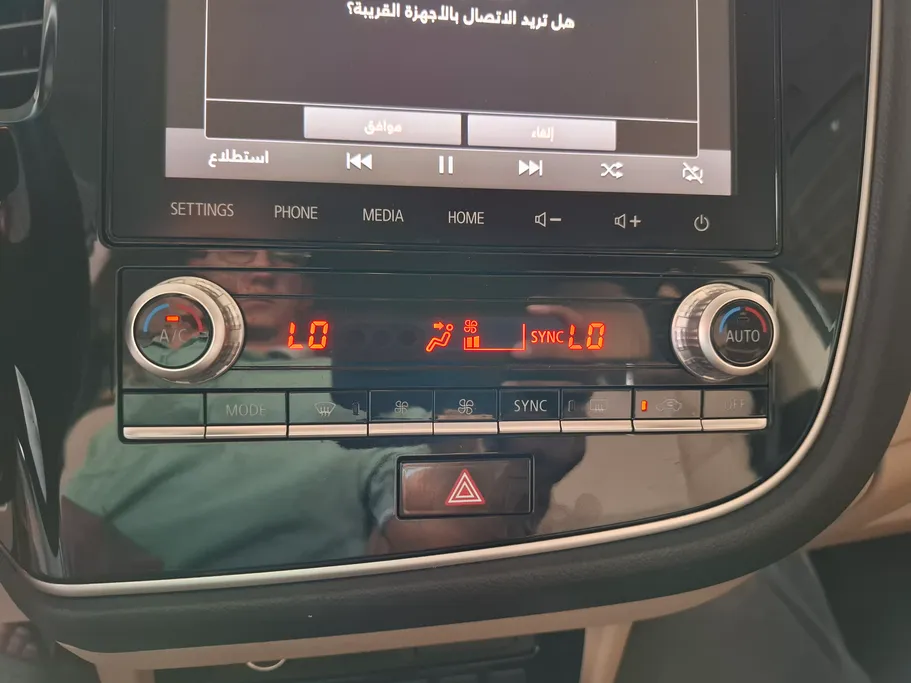 ميتسوبيشي اوتلاندر CLS 2022 