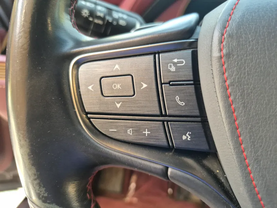 لكزس LS 500 2018 