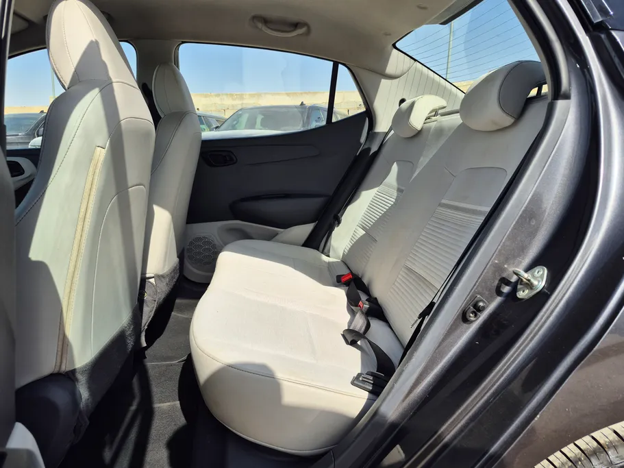 هيونداي Grand i10 فلييت 2024 