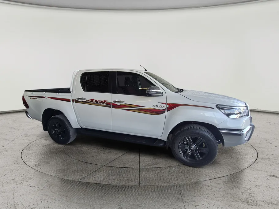 2025 Toyota Hilux GLX.S 