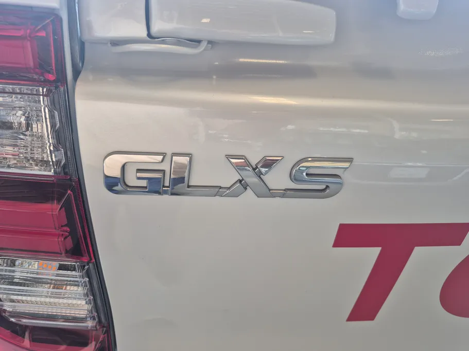 2025 Toyota Hilux GLX.S 