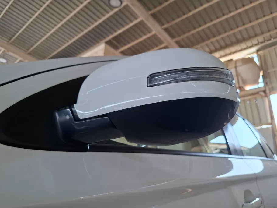 ميتسوبيشي اوتلاندر CLS 2022 