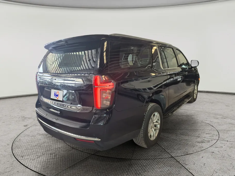 2024 Chevrolet Suburban LS 