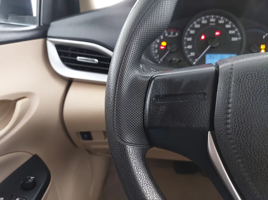 2019 تويوتا Yaris  Y 