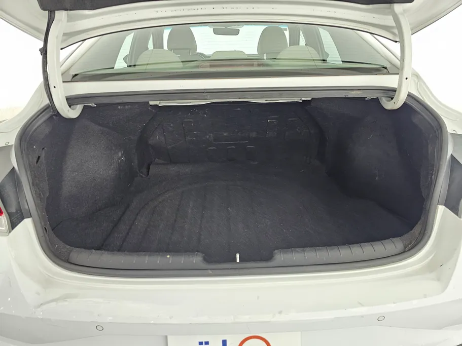 2022 Hyundai Elantra Fleet 