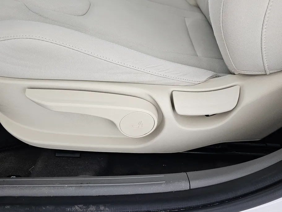 2022 Hyundai Elantra Fleet 