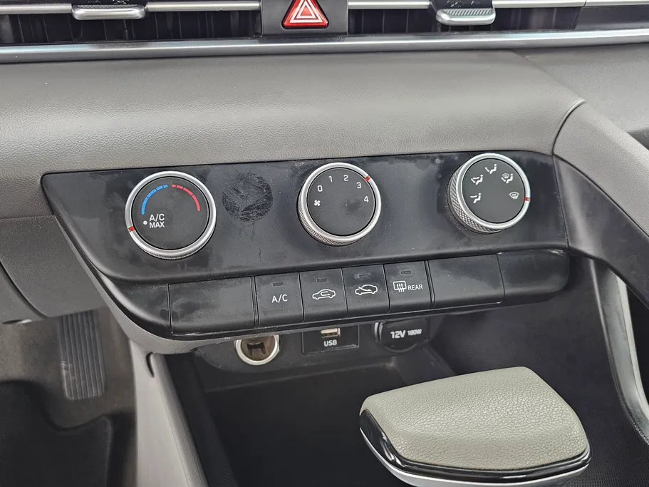 2022 Hyundai Elantra Fleet 