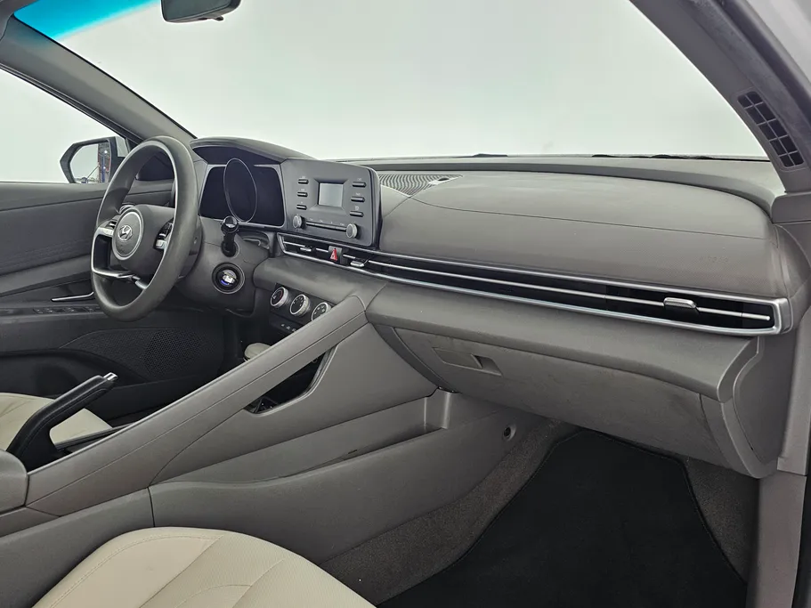 2022 Hyundai Elantra Fleet 